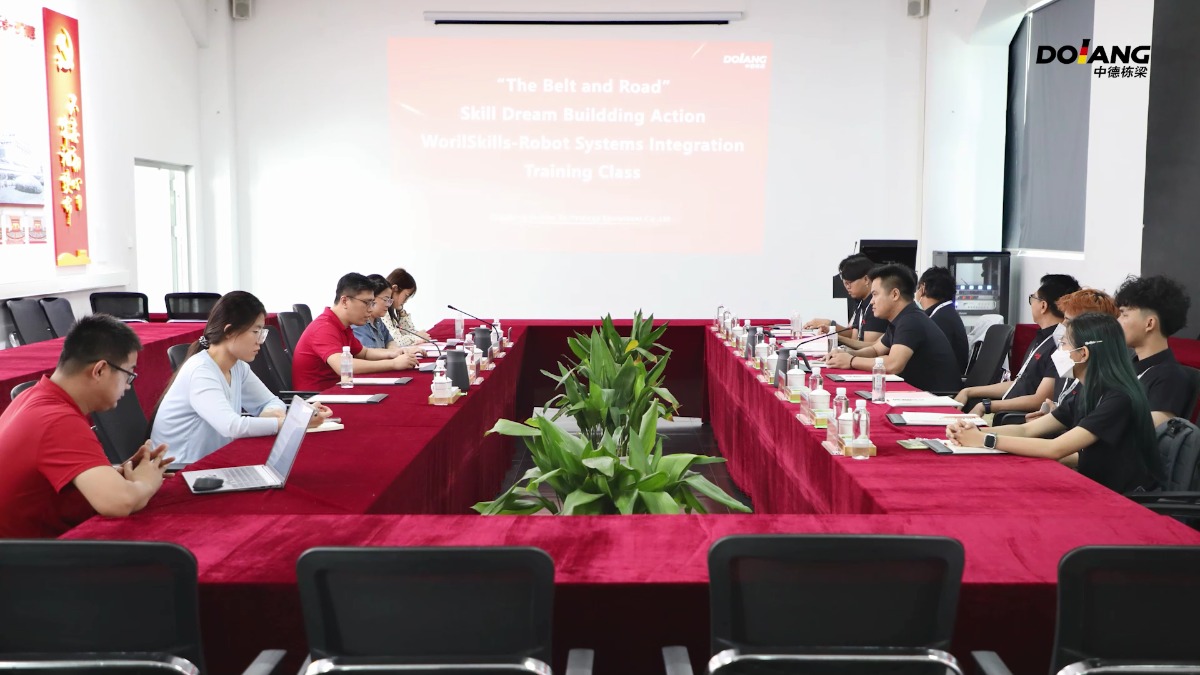 “The Belt and Road” Skill Dream Building Action Worldskills-Robot System Integration Training Class was successfully concluded
