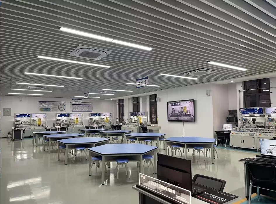 Laboratorio gemelo digital industrial para Taizhou Technician College